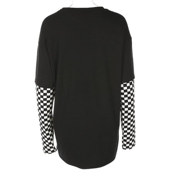 Black and White Plaid Checkerboard Long Sleeve Flaming Heart Print T-Shirt - Picture 6 of 7